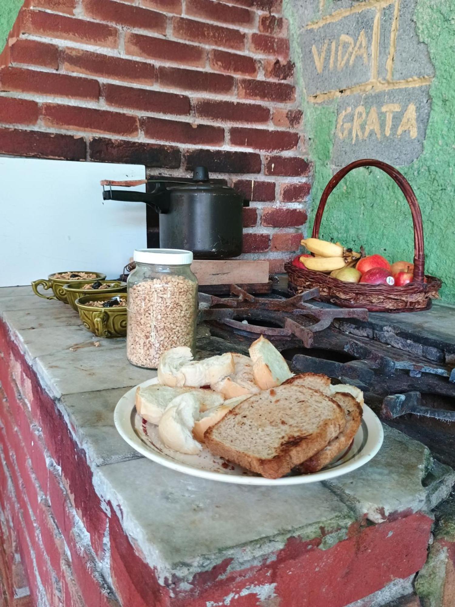 Renovo Beija-Flor Hostel E Espaco Terapeutico 베르치오가 외부 사진